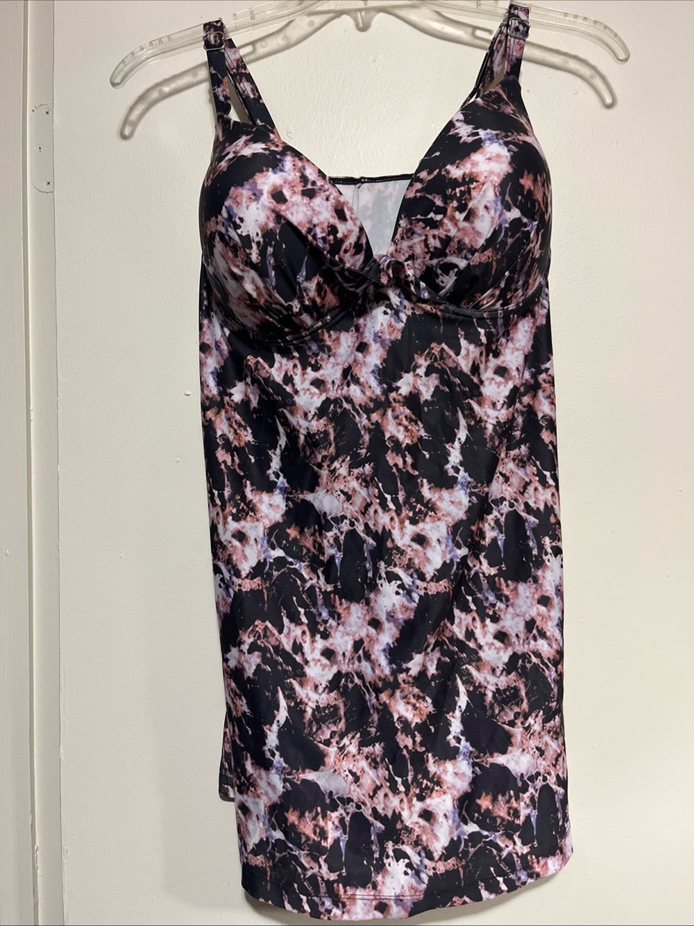 Women’s Marble-Print Tankini Underwire Top